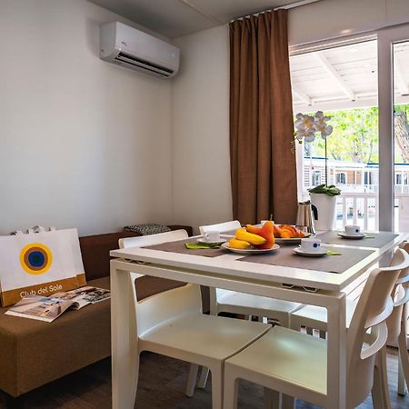 Club Del Sole Roseto Degli Abruzzi Easy Camping Village Exterior foto