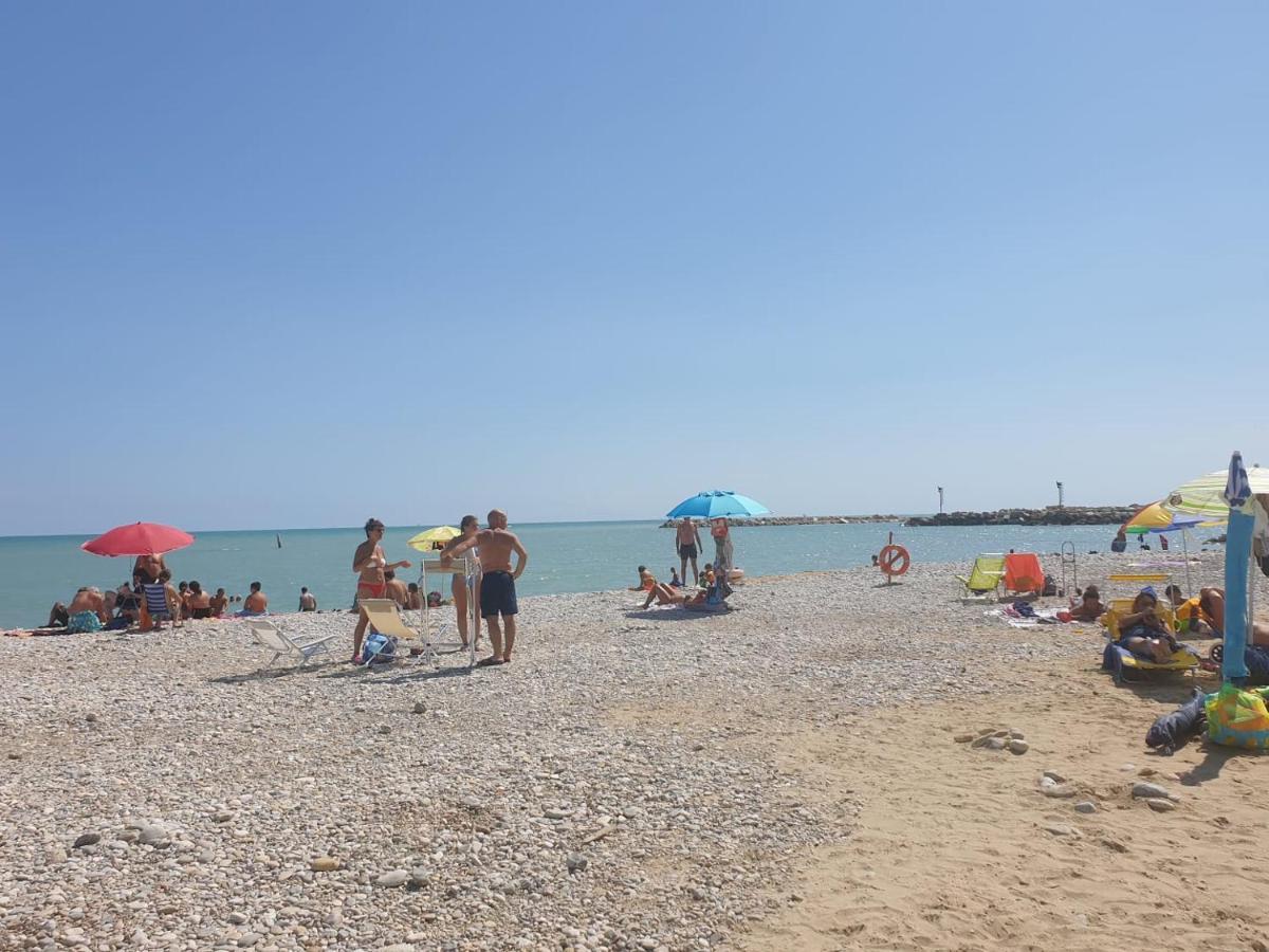 Club Del Sole Roseto Degli Abruzzi Easy Camping Village Exterior foto