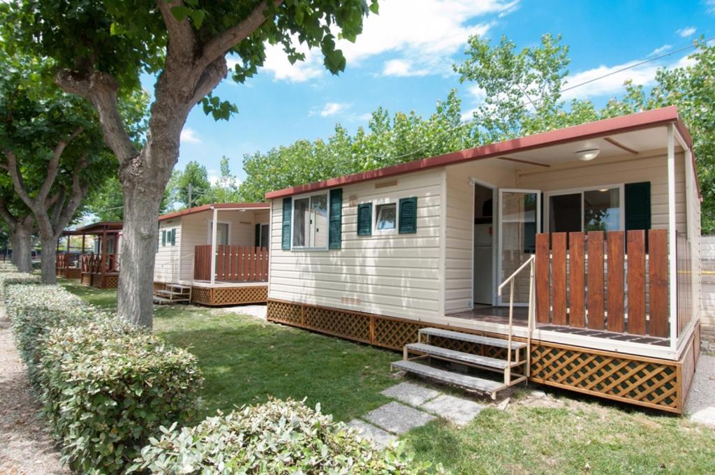 Club Del Sole Roseto Degli Abruzzi Easy Camping Village Exterior foto