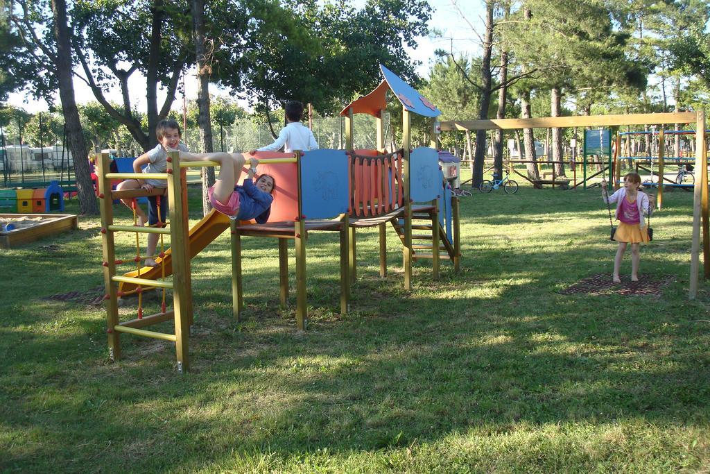 Club Del Sole Roseto Degli Abruzzi Easy Camping Village Exterior foto